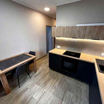 Оренда однокімнатної квартири по вул Князя Ярослава Осмомисла