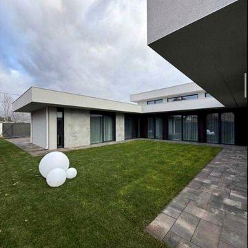 Сучасний одноповерховий будинок з газом та каміном в Петровавлівській Борщагівці