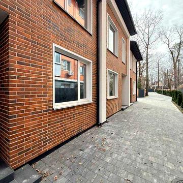 Продам Таунхаус біля податкової. Ремонт під клієнта. Без Комісії.