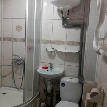 Здам 1 кімнатну квартиру на вишенці,Космонавтів