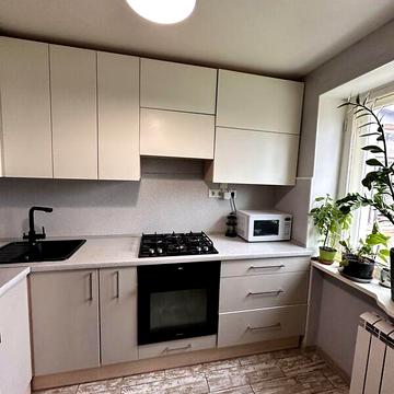 Продаж 2к Квартира Миру (Леніна вул.) проспект