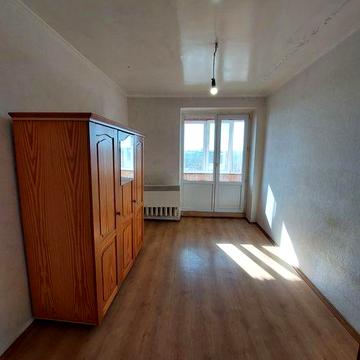 Продам гарну 2 кімнатну квартиру в Святопетрівському. До Києва 5км.