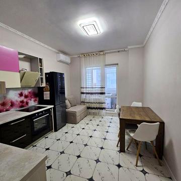 Продам двухкомнатную квартиру в Черноморске