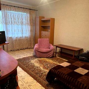 Сдам квартиру 1к,Проспект небесной сотни