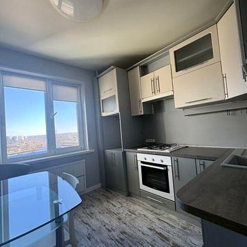 Продаж 2к Квартира Людмили Павліченко вулиця