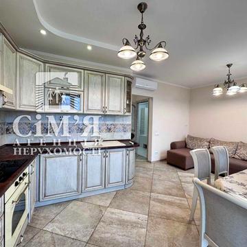 Здам видову простору квартиру в центрі ЖК ПАРК ТАУЕР. Світло не вимикають