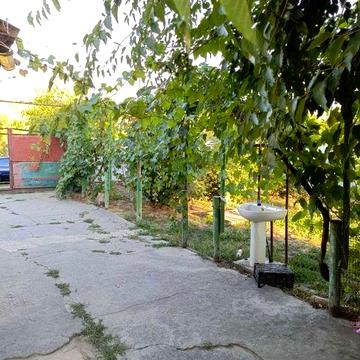 Продам дом в с Алтестово. Рядом лес и Хаджибеевский лиман. Торг