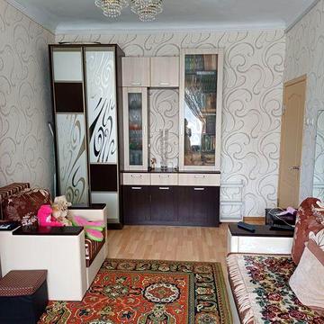 Продам двухкімнатну квартиру