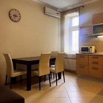 Оренда Квартири, Дмитрівська, 52 Б, м. Лукянівська