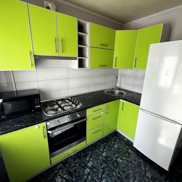 квартира 2х ком. сдам на долгосрочно.