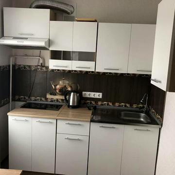 Здам 1 кімнатну квартиру-студію без%