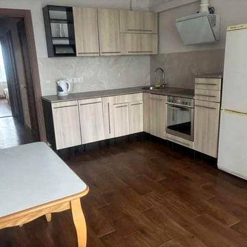 Оренда 1к квартири на вул. Ревуцького