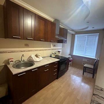 Продаётся 2 ком.кв. ул.Узбекистанская в Осипенковском районе!