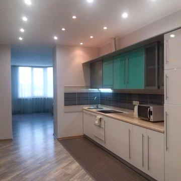 Сдам 2к квартиру,Центр Новострой ,ЖК Адмирал,Подземный паркинг Охрана