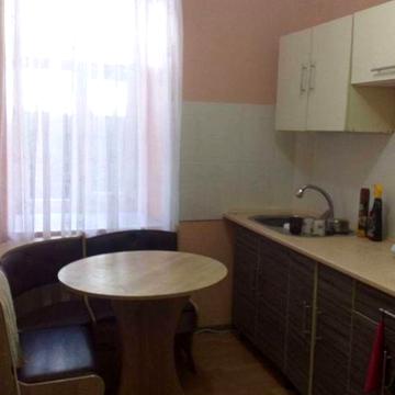 Сдам 2-х ком. Спиридоновская / Новосельского.