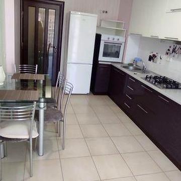 Терміново здається 1 км новобудова Рівненська, вільна!