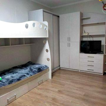 Вільна!  ЗДАМ  2 км. квартиру в самому центрі міста