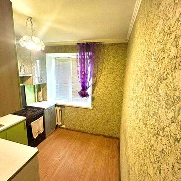 Продаж 2 кімнатної квартири на Замості