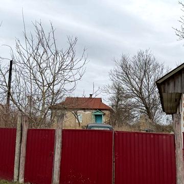 Будинок в селі Скорінець