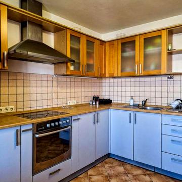 Оренда 1 кімн.  квартири   вул.Ревуцького 42б