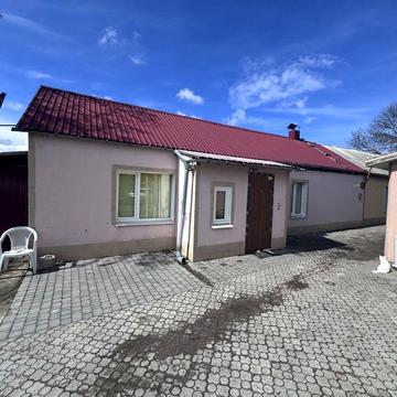 Продам 2 кімнатну квартиру в центрі міста Кропивницький