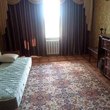 Здається 2-кімнатна квартира, Миргород, на короткий термін, від господаря