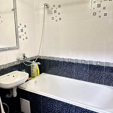 Довгострокова оренда 2к Квартира Галини Мазепи (Ковалевської Софії) вулиця