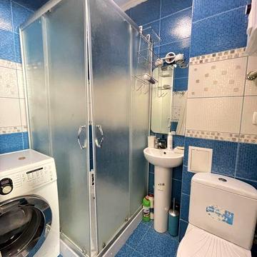 Продаю 2 квартиру с ремонтом Ютз  Южная