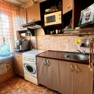 Квартира з ремонтом 1 кім купити