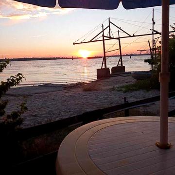 оренда будинку на причалі ПОРУЧ ПІВДЕННИЙ БУГ мікрорайон Широка БАЛКА