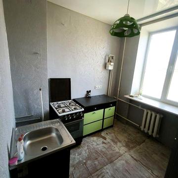 Продам 2-х кім.квартиру на 17 кварталі!