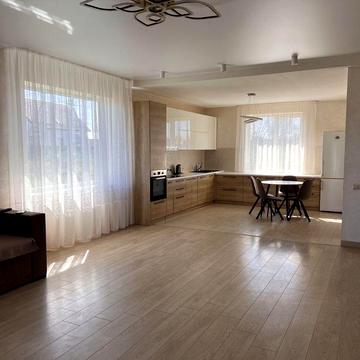 Продам  будинок с. Рованці