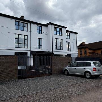 Прдам 2-х кімнатну квартиру в елітному домі ЖК Лісовий