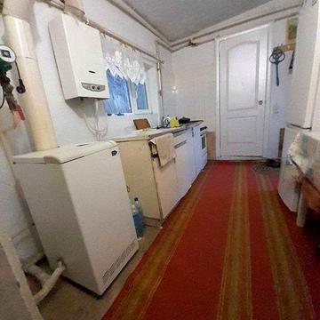 здам 3 кімн частину будинку ТЦ Кит,ЗАЇЗД,авт опалення,можливо на короткий термін