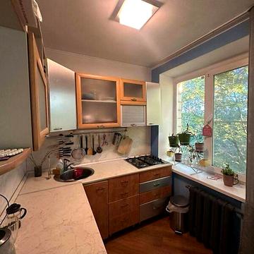 Довгострокова оренда 1к Квартира Наукова вулиця