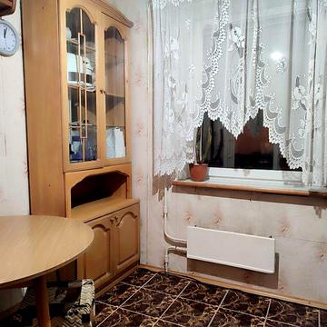 Позняки Вишняківська 8 Газ Оренда 3к.квартира. Метро Харківська