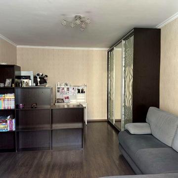 Продам 1 кімнатну квартиру