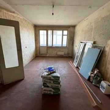 Продам 2 комн квартиру 56м2 Улучшенка 3этаж из 9ти метро Индустриальная OA