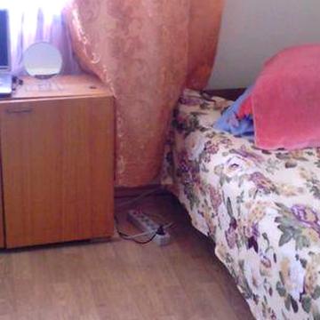 Здаеться житло для хлопця. В ціну входять платежі