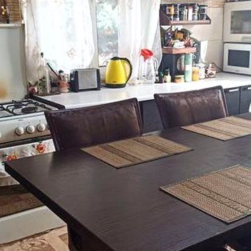 Продається частина будинку з садом та огородом. Бобровиця