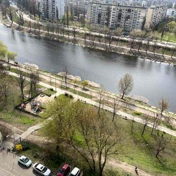 Без%Продаж 2 кімнатної квартири вул. Туманяна,15а 90м  евроремонт,видо ЖК Лазурний  бриз