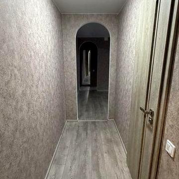 Простора 3-кімнатна квартира в самому центрі міста