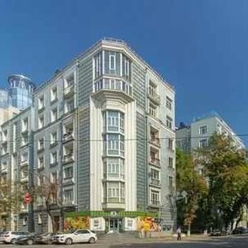 Продам квартиру 3 кімнати Печерський центр