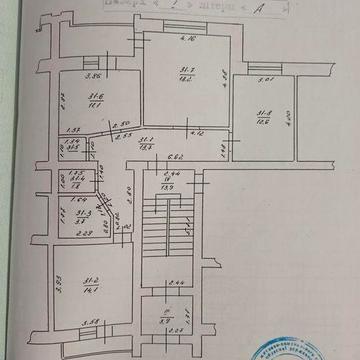 Чортків.3-ох кімнатна сира квартира