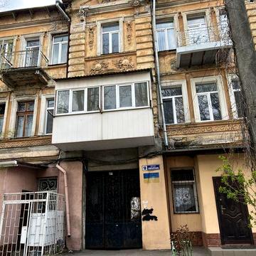 Исторический центр, своя, фасад, квартира в царском доме 5 мин до Привоза