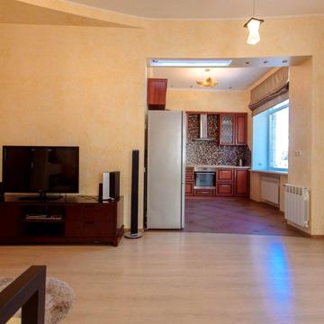 Хрещатик вул. (Kreschatic), 23