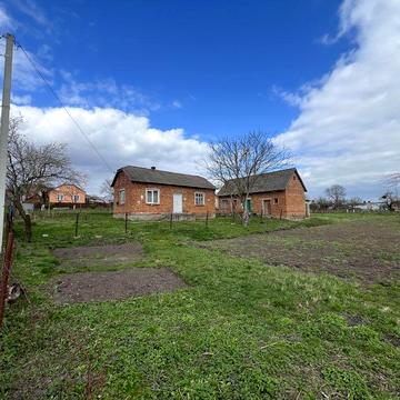 Оренда будинку в селі Новосілки-Гостинні , 43 км від м.Львів.