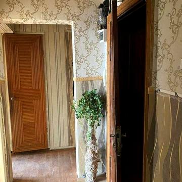 Продам 2к кв в девтиповерхівці