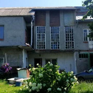 Продаж будинку предмісття Хмельницького 10 км від міста.С . Тиранівка.