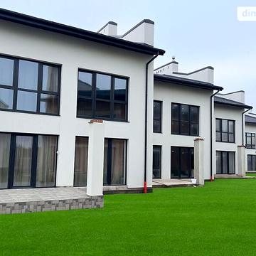 Продаж 4к Дім Коновальця вулиця